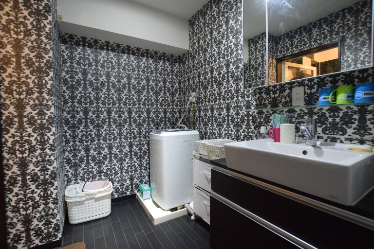 Bathroom 3, Mell-Theater 1102, Osaka