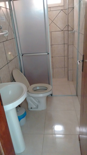 Bathroom 3, Residencial Praia Bombas, Bombinhas