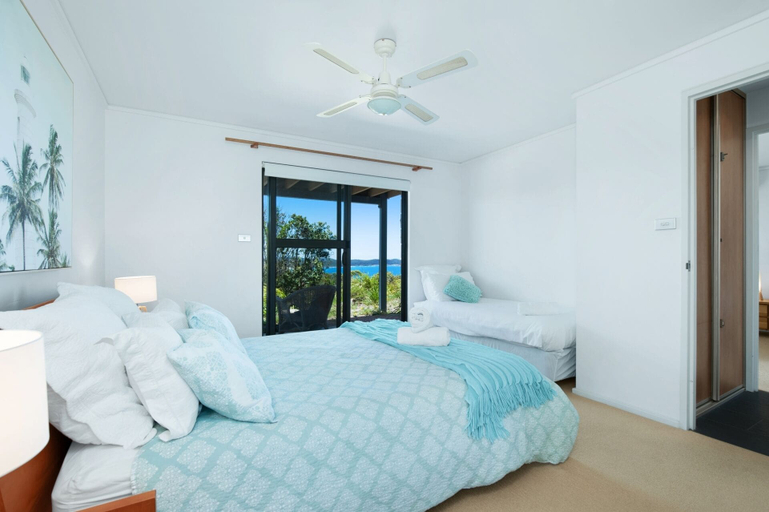 Bedroom 3, One Mile Retreat, Port Stephens
