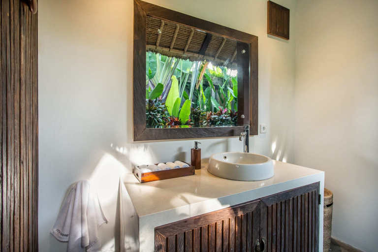 Bathroom 3, Luxury Jungle Villa, 3 BR, Ubud With Staff, Gianyar