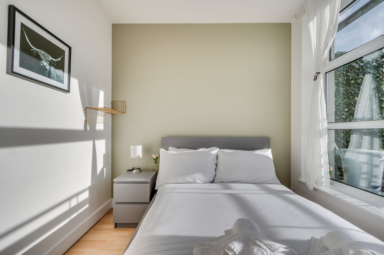 Bedroom 3, Central Belfast Apartments: Park Avenue, Belfast