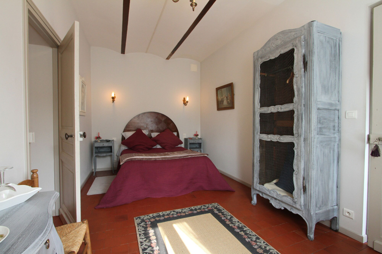 Bedroom 3, Le Clos Xavianne, Nord