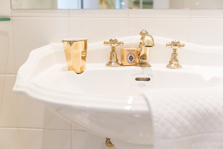 Bathroom 4, Hotel Edelweiss, Bludenz