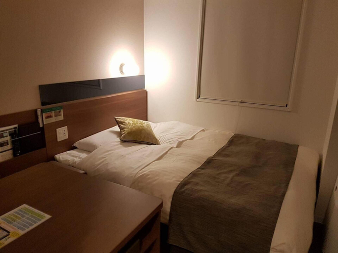 Bedroom 2, Super Hotel Premier Hakata Station, Fukuoka