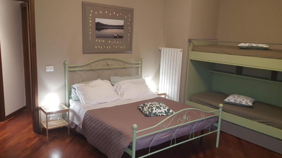 Bedroom 4, Il Nido del Falco B&B, Roma