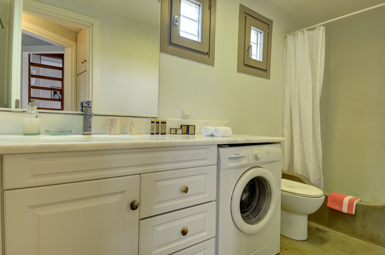 Bathroom 3, Ioli's Villas, Peloponnese