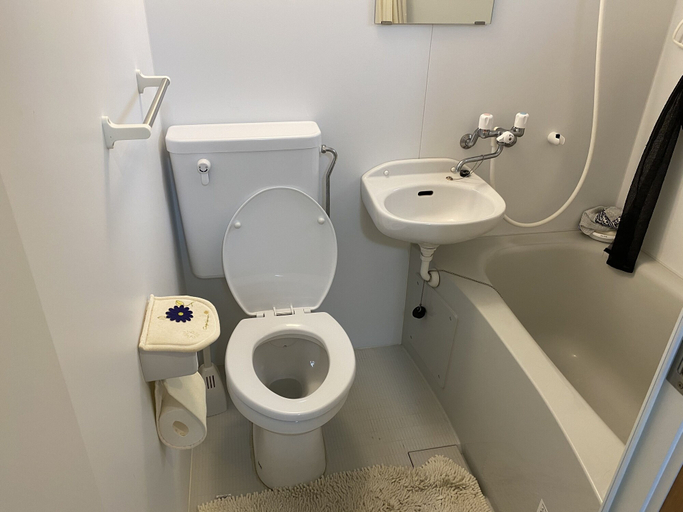 Bathroom, Beach Lodge 3 & Private Beach, Onna