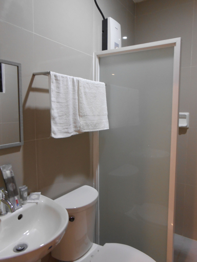 Bathroom 4, Rublin Hotel, Cebu City