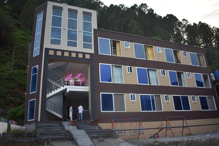 Exterior & Views 2, Royal Park Hotel, Hazara
