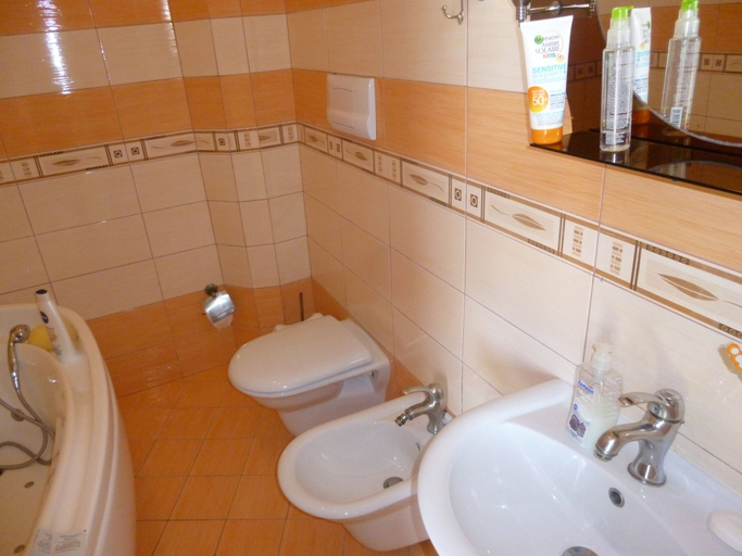 Bathroom, Hotel Krela, Vlorës
