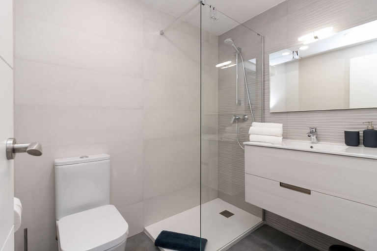 Bathroom, Luxury Apartment Torrecilla Beach, Málaga