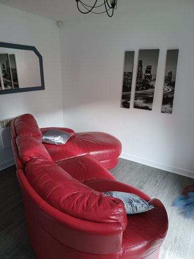 Others 3, Remarkable 2-bed Apartment in Wolverhampton, Wolverhampton