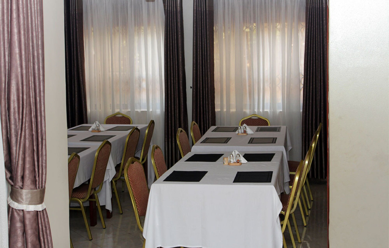 Food & Drinks, Pearl Boutique Hotel, Kampala