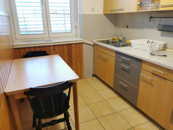 Others 4, Apartment for four with free parking, Ljubljana