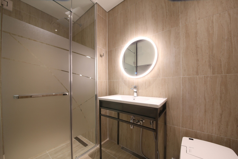 Bathroom 5, Neulpum Hotel, Jeonju