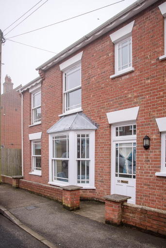 Exterior & Views 2, 16 Hartington, Aldeburgh, Suffolk