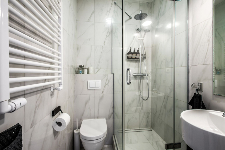 Bathroom 3, Matador Apartments Reykjavik, Reykjavík