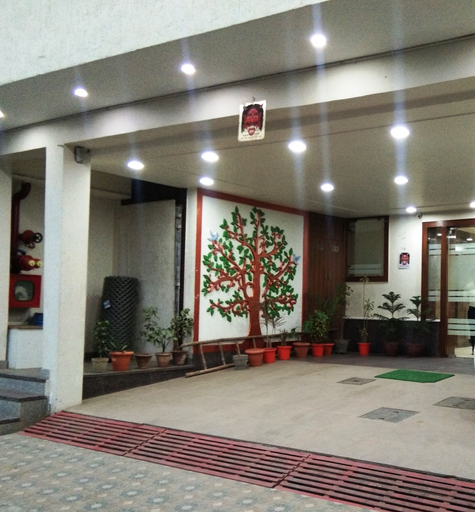 Others 1, Hotel R P, Agra