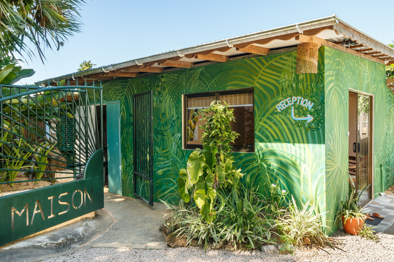 Exterior & Views 2, Maison Soleil