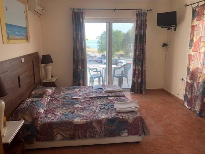 Bedroom 2, Tommy's Rooms, South Aegean