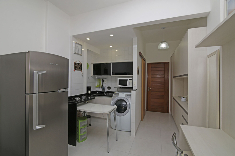 Others 4, Rio Rentals 021- C066 Studio com maquina de lavar em Copacabana, Rio de Janeiro