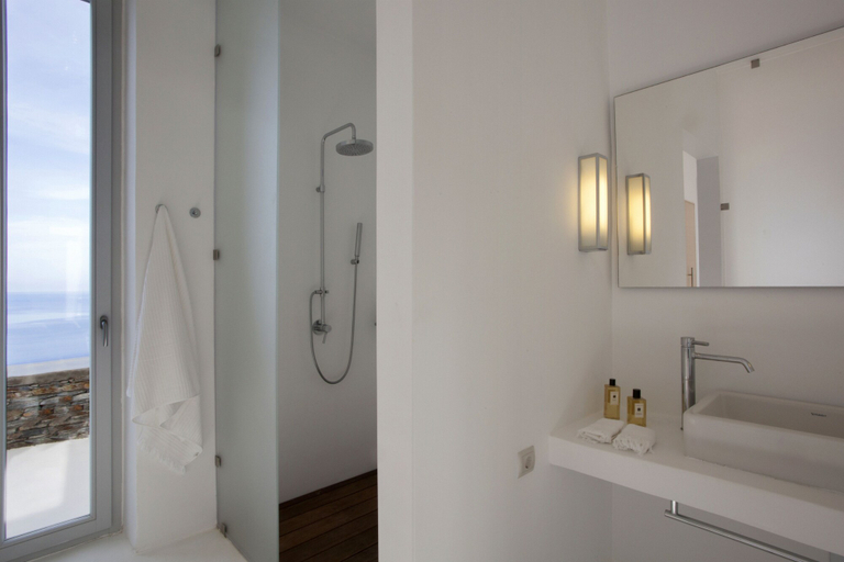 Bathroom, Serifos, South Aegean