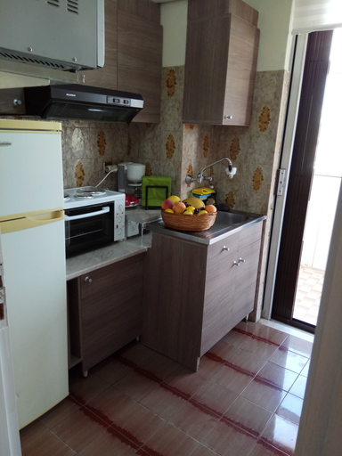 Others 5, Top Floor Cozy Apartment near Beach, Attica