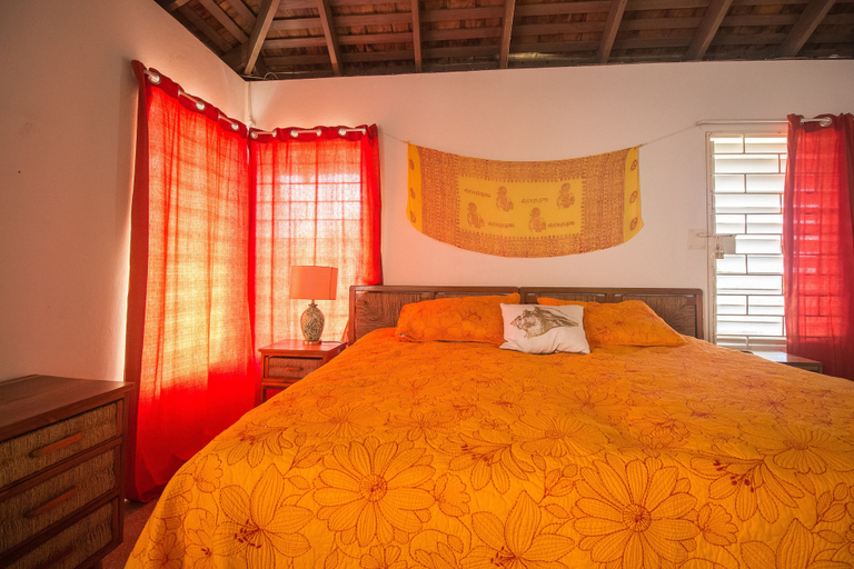 Bedroom 2, Villa Island Breeze