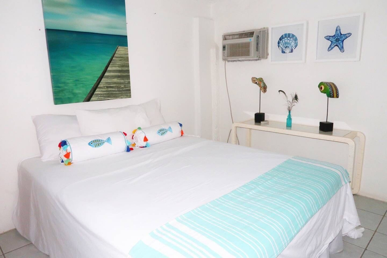 Bedroom 2, Beach Front Paradise