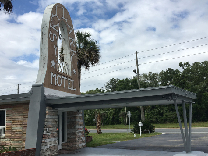 Exterior & Views 2, Skylark Motel, Taylor