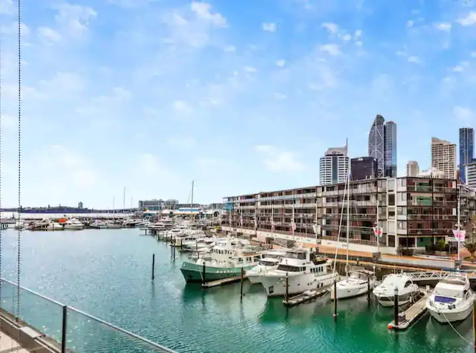 Others 5, Stunning 2BR + Viaduct Views+Parking Zodiak Stays, Waitakere