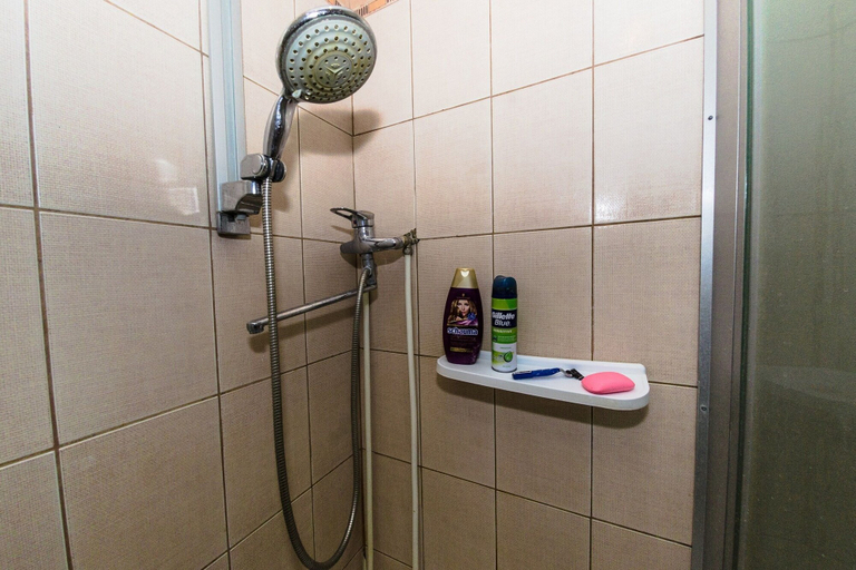 Bathroom 3, Hostel My World, Perm' gorsovet