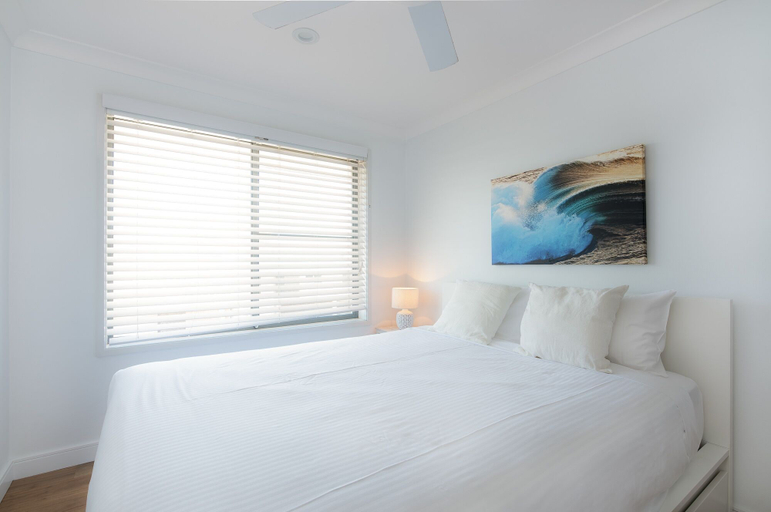 Bedroom 2, Edgewater 1, Clarence Valley- Coast