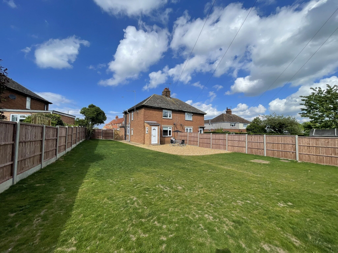 Exterior & Views 2, Coastal Getaway in Heacham, Cambridgeshire