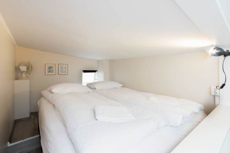 Bedroom, Apartment SK2, Reykjavík