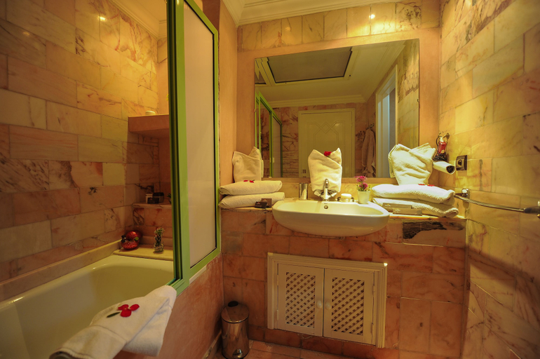 Bathroom 3, In Club Palmeraie Resort, Marrakech
