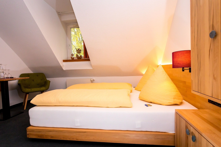Bedroom 4, Wohlfühlhotel im Schlosspark, Höxter