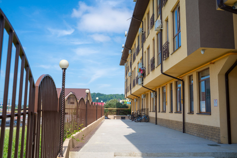 Others 5, More Apartments na Bakinskoy 36, Sochi gorsovet