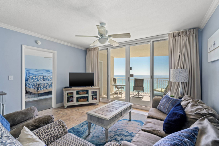 Emerald Beach Resort by iTrip Panama City Beach, Bay