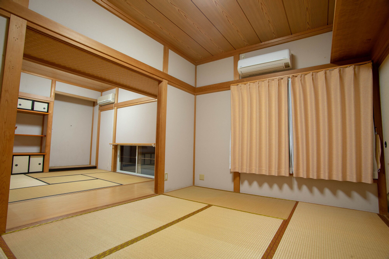 Bedroom 4, Save the Children 1, Nasu