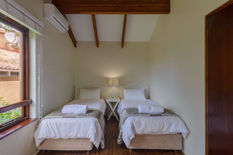 Bedroom 2, San Lameer Villa Rentals  2914, Ugu