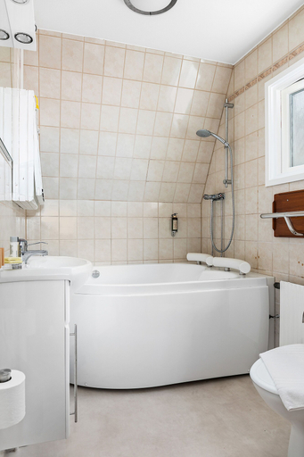 Bathroom 3, Tjörns Havspensionat, Tjörn