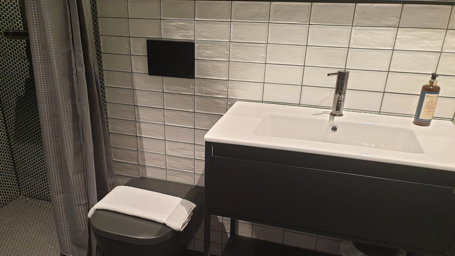 Bathroom 4, Treetop Spa Hangout & Hotel, Göteborg