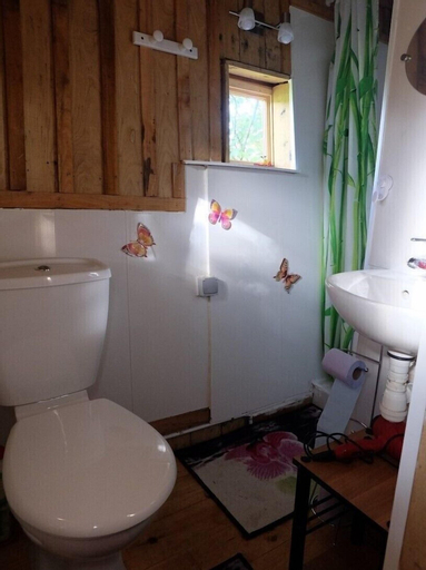Bedroom 5, Cabane dans les Arbres - Tree House, Mayenne