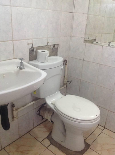 Bathroom, Twana Classic Lodge, Choma