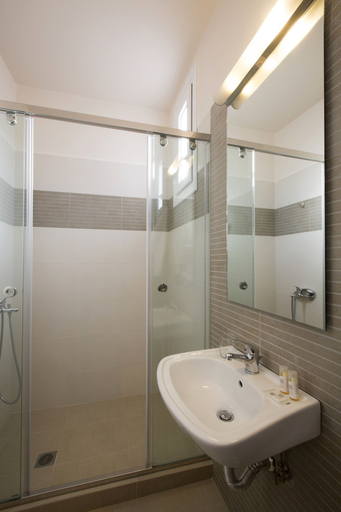 Bathroom 4, Amandola Villas, Central Greece