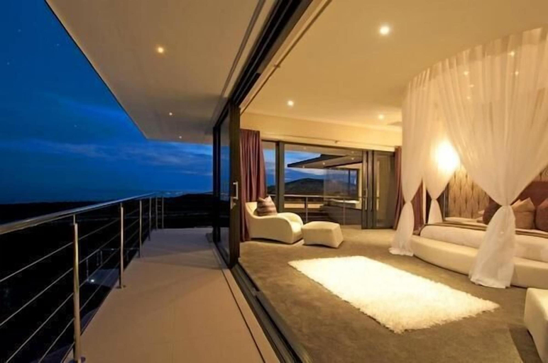 Bedroom 3, 3 The Cove, Eden