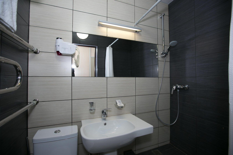 Bathroom 3, Anapa Okean Health Resort, Anapskiy rayon
