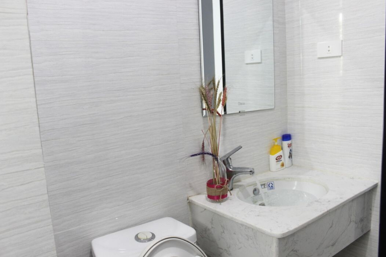 Bathroom 3, Vuon Hong Hotel & Apartments, Da Nang