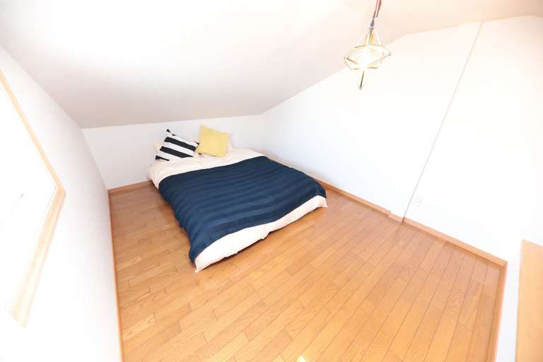 Bedroom 3, PENGUIN-Mura, Osaka